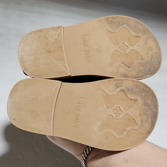 Black Mary Jane Heart Cut Out Detail Girls Toddler Dress Shoe 5.5 - Picture 12 of 16